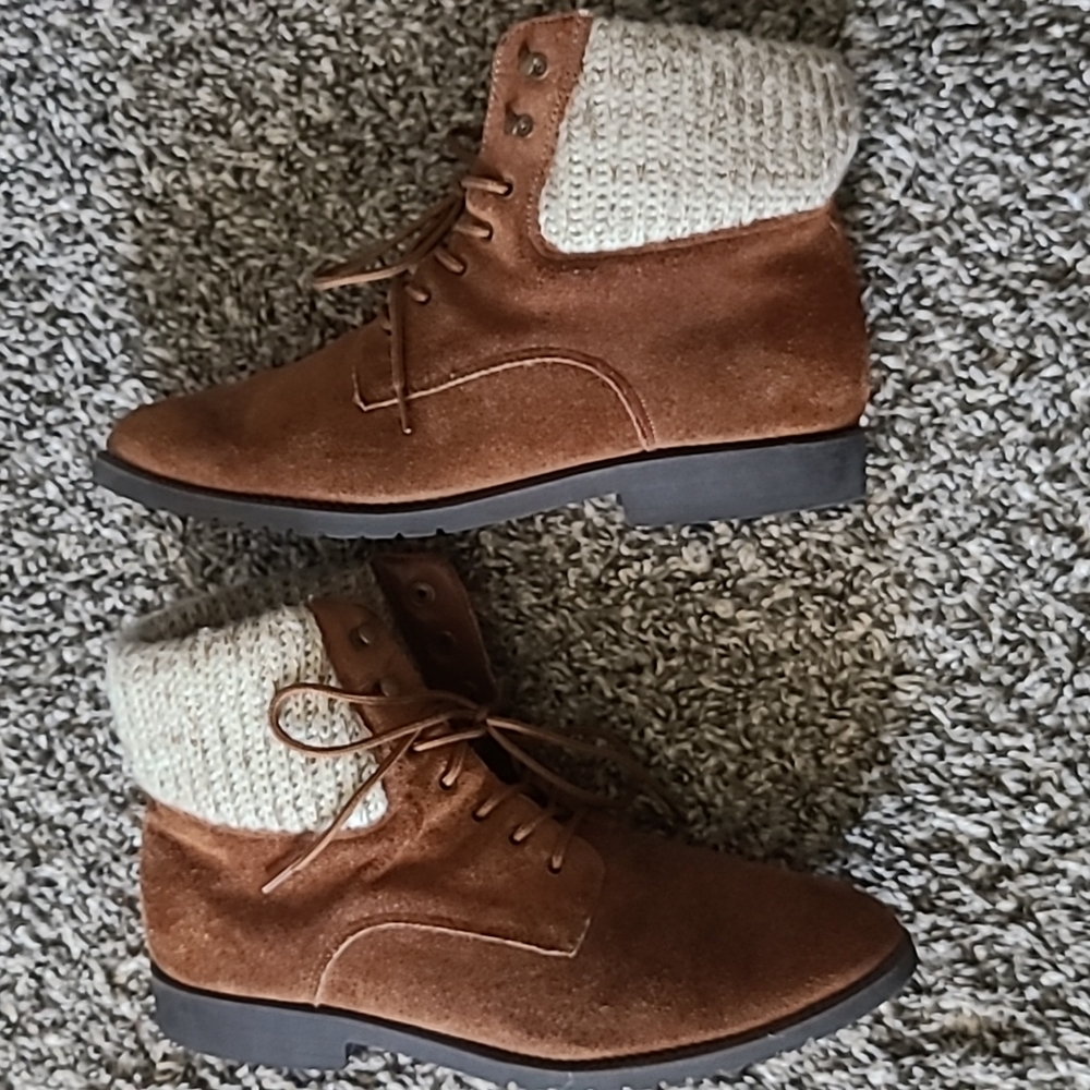Danexx Brown Suede Ankle Boot 8.5